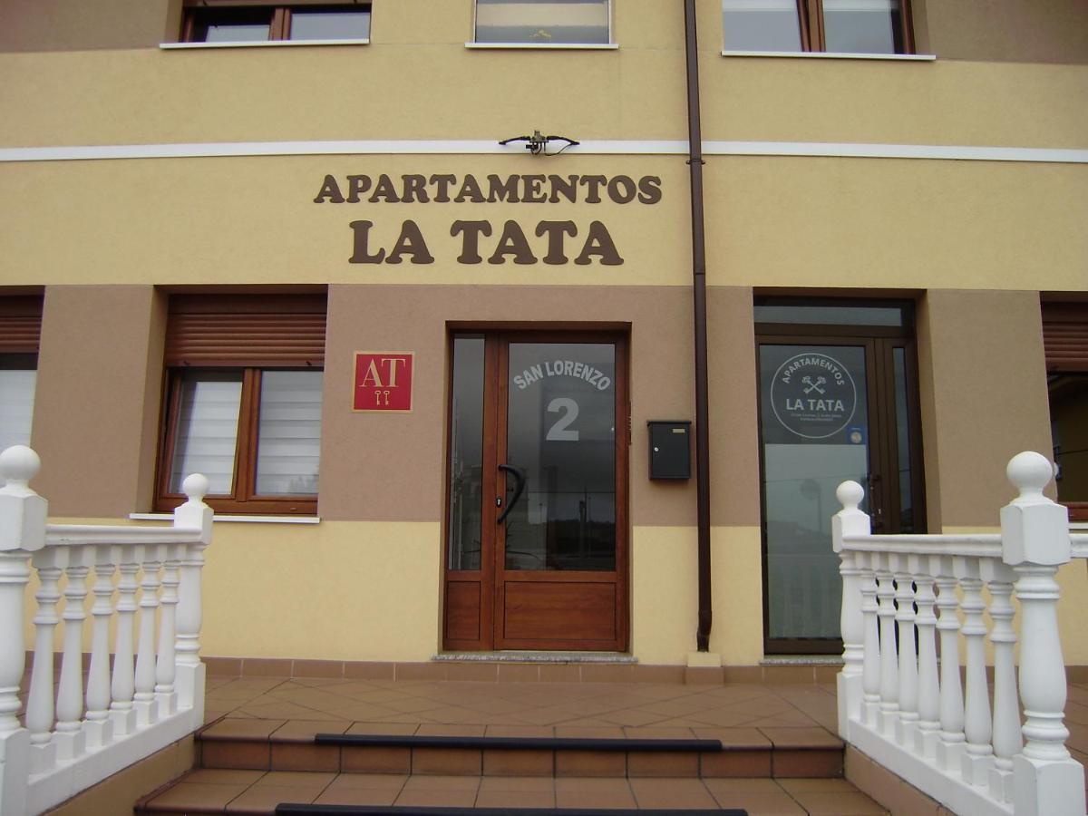 Apartamentos La Tata Αβιλές Εξωτερικό φωτογραφία