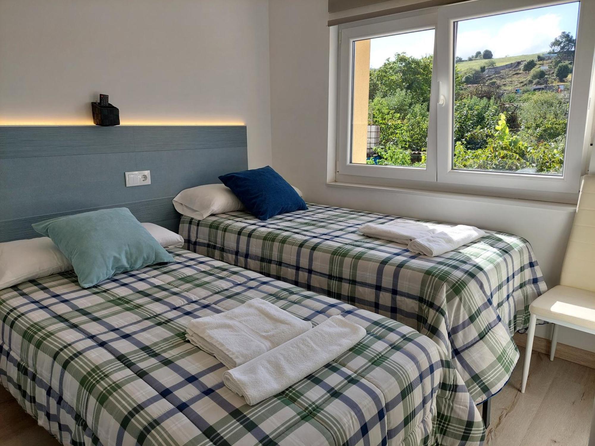Apartamentos La Tata Αβιλές Εξωτερικό φωτογραφία